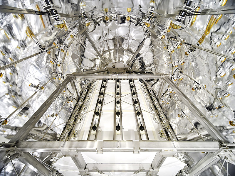 The XENONnT experiment opens a new era of neutrino astronomy